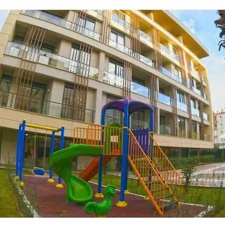 Appartement Lovely Citycentre Appt. Within 300M To The Beach *