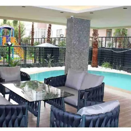 Lovely Citycentre Appt. Within 300M To The Beach Alanya